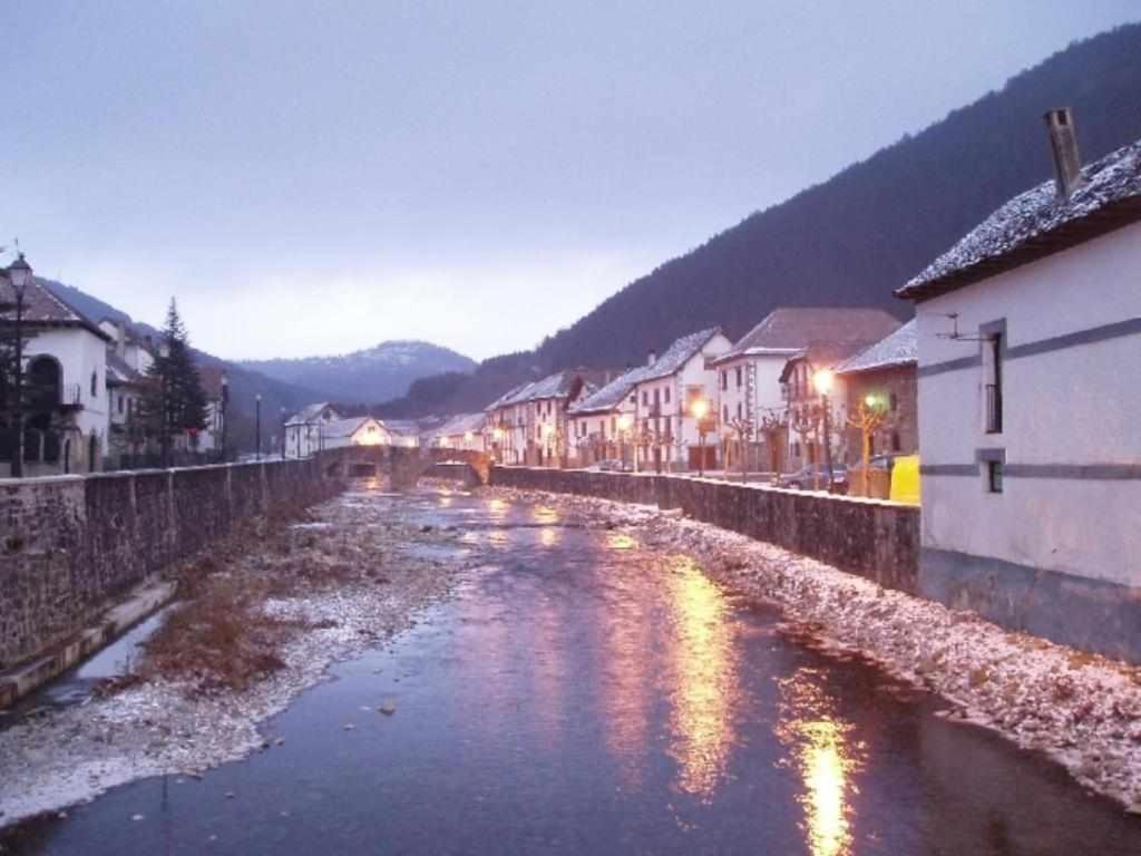 Casa Rural Mantxoalorra Ochagavía Εξωτερικό φωτογραφία
